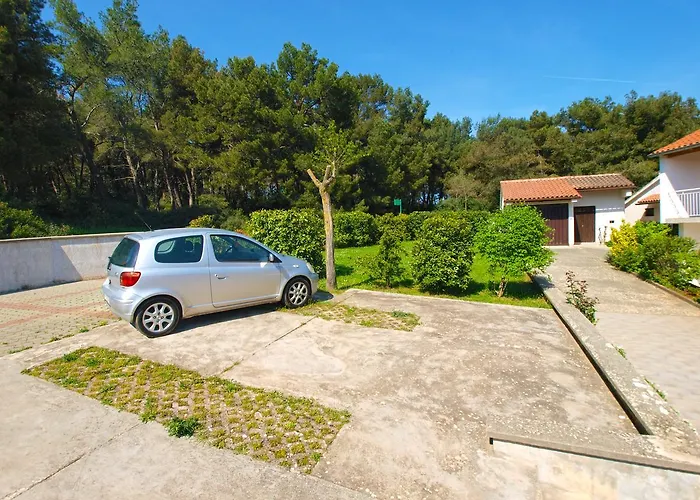 아파트 Alma 1600 풀라