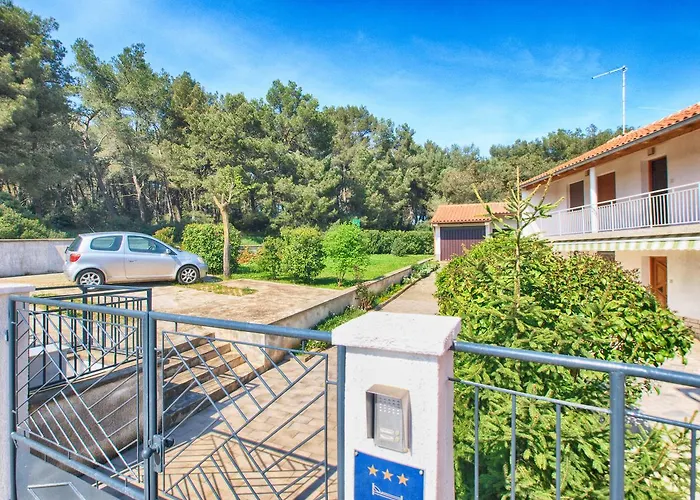 아파트 Alma 1600 풀라